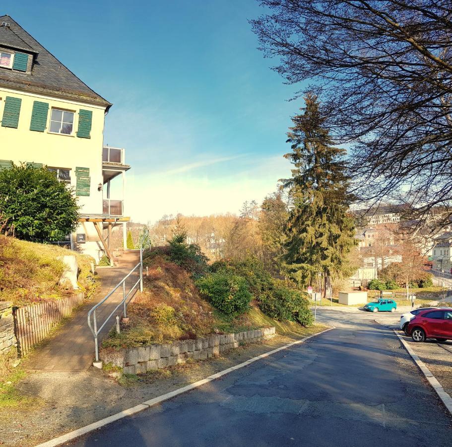 Ferienwohnungen Villa Goldbrunnen Bad Elster Ngoại thất bức ảnh